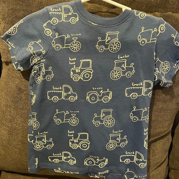 H&M Other - Never worn H&M toddler boys shirt
